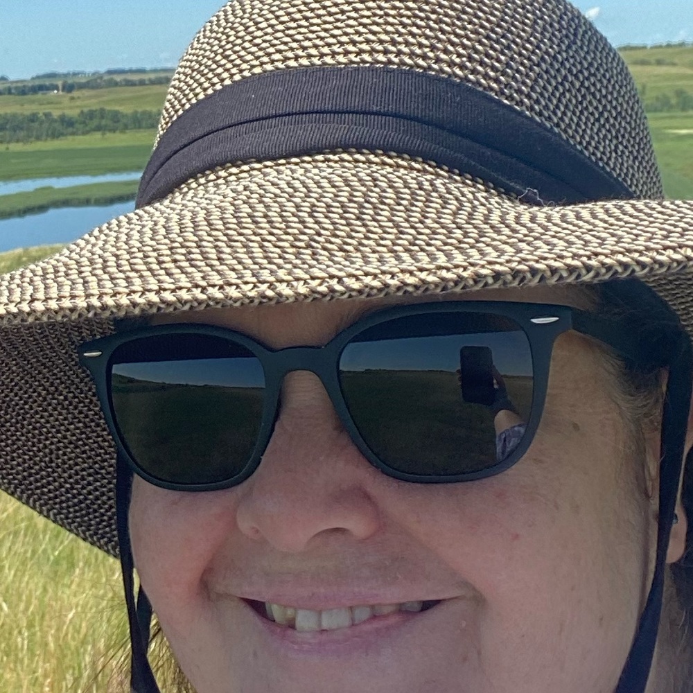 Meet your Posher, Luisa